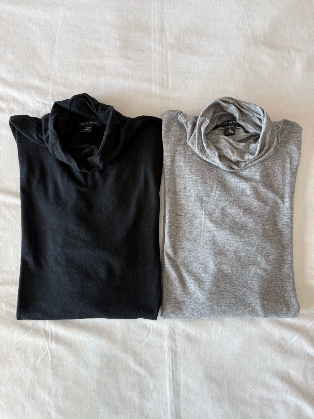 Banana Republic Turtleneck Tops Black Heather Grey Medium Like New